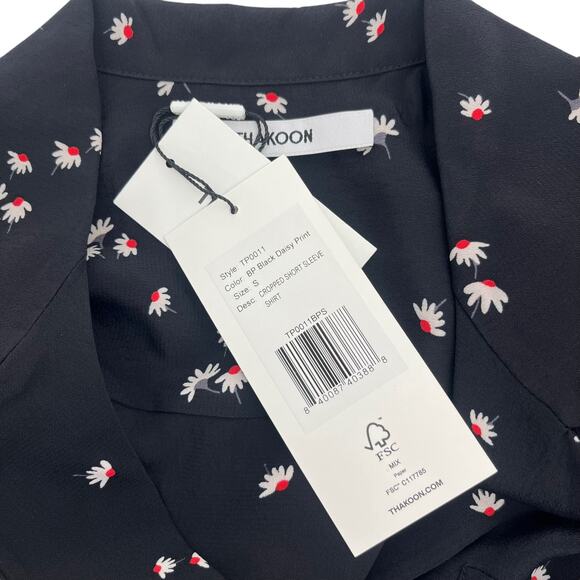 THAKOON Cropped Short Sleeve Shirt Black Daisy Print Button Pocket Small NEW - Picture 5 of 6